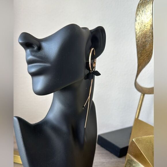 BohemianâflowerâhoopâearringsâA366 - Picture 2 of 3